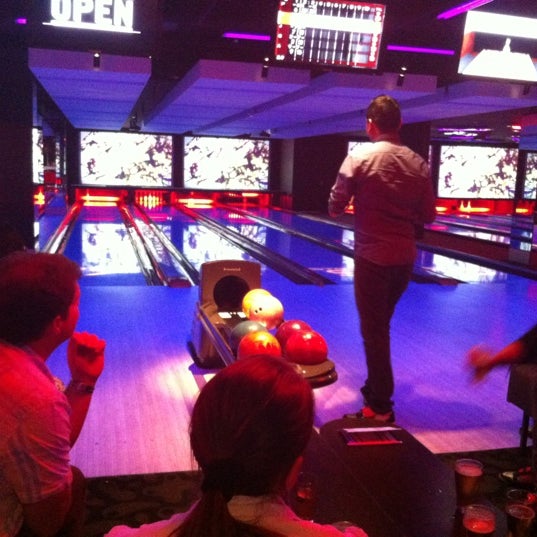Strike Bowling Bar 8 Tips From 586 Visitors