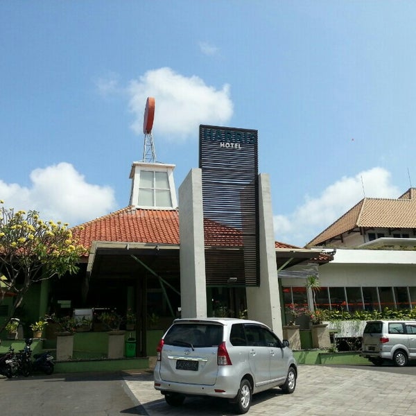 Das Foto wurde bei HARRIS Hotel Tuban Bali von Seungchul L. am 8/10/2015 aufgenommen