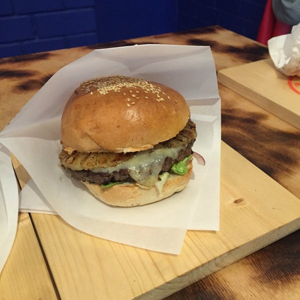 First burger пушкин. Burger one эль рио.