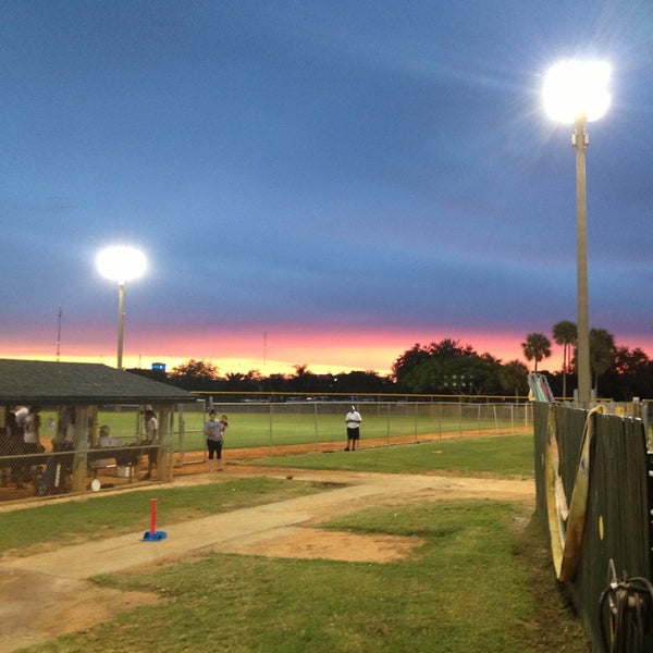 Mills Pond Park 13 tips from 892 visitors