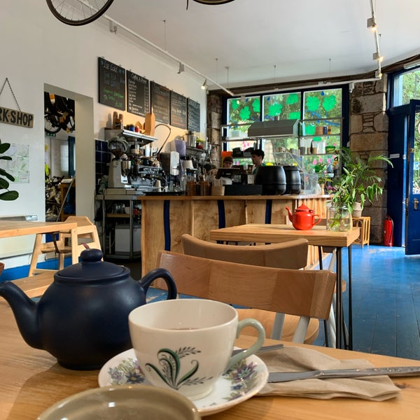 velocity cafe and bike workshop