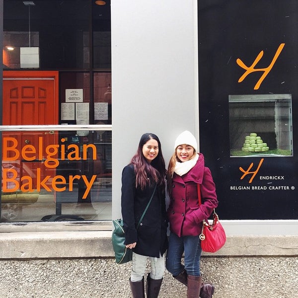 3/28/2015 tarihinde Patricia O.ziyaretçi tarafından Hendrickx Belgian Bread Crafter'de çekilen fotoğraf