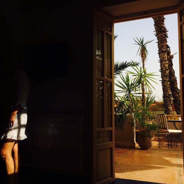 Foto tirada no(a) Les Jardins de La Medina,  Marrakech por Geoffrey B. em 6/28/2015