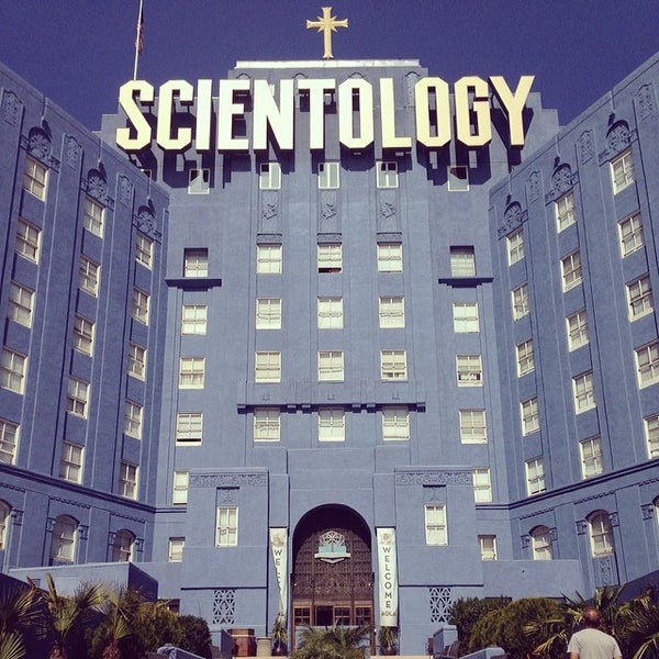2/23/2014 tarihinde Amanda S.ziyaretçi tarafından Church Of Scientology Los Angeles'de çekilen fotoğraf