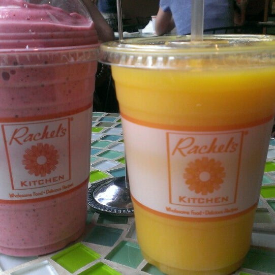 รูปภาพถ่ายที่ Rachel&#39;s Kitchen โดย B. R. เมื่อ 8/24/2013