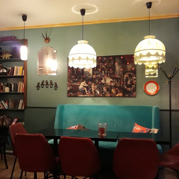 10/17/2017 tarihinde Marina L.ziyaretçi tarafından Kunst Café Bar'de çekilen fotoğraf