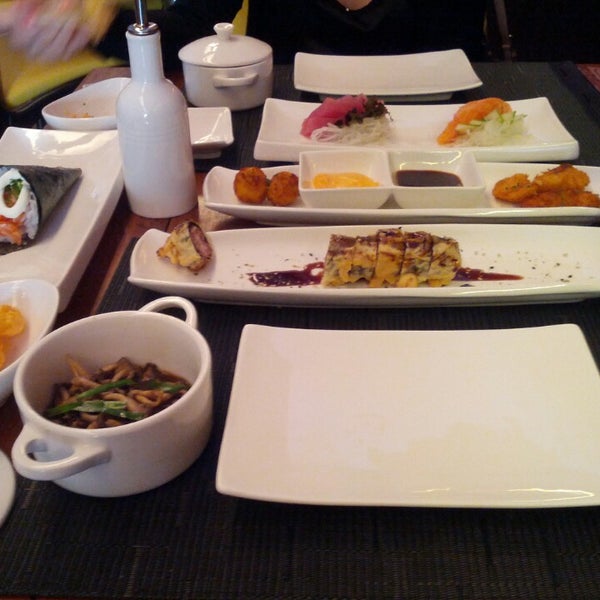 Foto scattata a Kappa Sushi Bar da Pedro C. il 3/3/2013