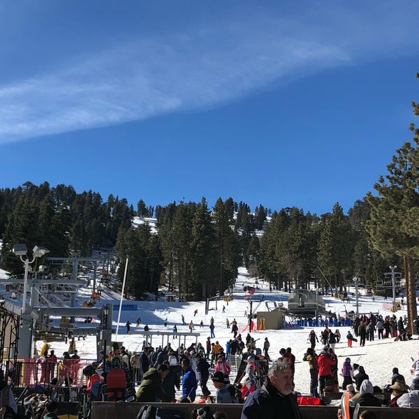 Снимок сделан в Mountain High Ski Resort (Mt High) пользователем Cheryl T. 1/19/2019