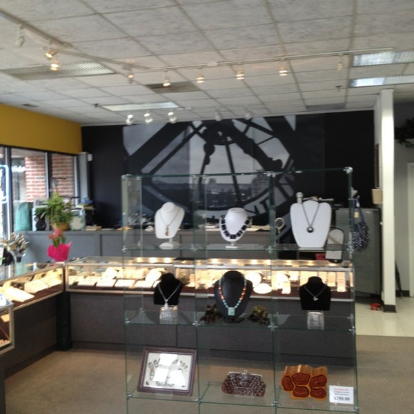 Thomas Nevin Jewelers 2025