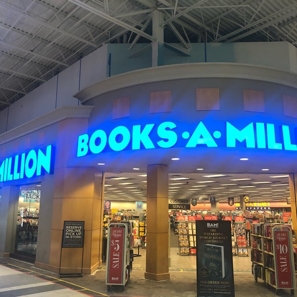 Descubrir 57+ imagen calvin klein katy mills Thptnganamst.edu.vn