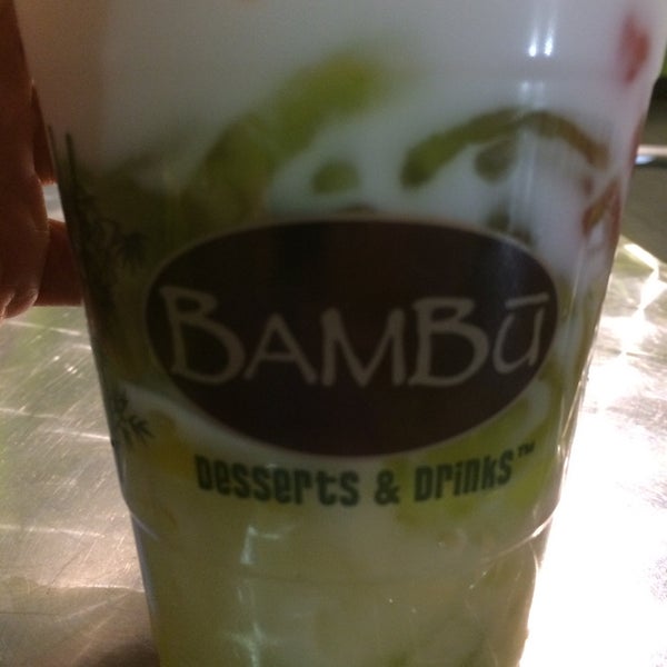 Photo taken at Bambu Desserts &amp; Drinks by Chad B. on 9/7/2015