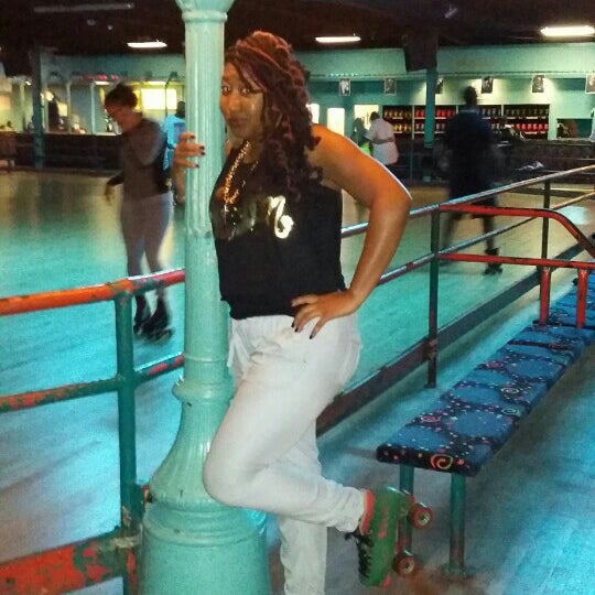 Skate King Skating Center - Skating Rink in Saint Louis