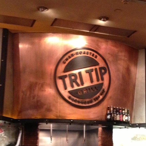 Photo taken at Tri Tip Grill by dj justin time on 2/12/2013