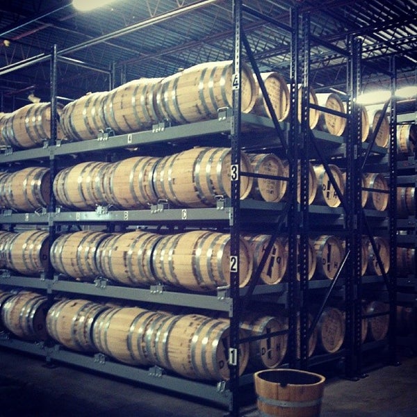 10/12/2013 tarihinde Michael S.ziyaretçi tarafından Union Horse Distilling Co.'de çekilen fotoğraf