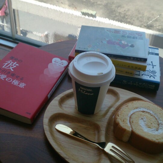 Photo taken at happy science ginza BOOK CAFE by jolsto7 on 5/5/2013