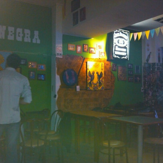 12/8/2012 tarihinde Karen K.ziyaretçi tarafından Oveja Negra Pub'de çekilen fotoğraf
