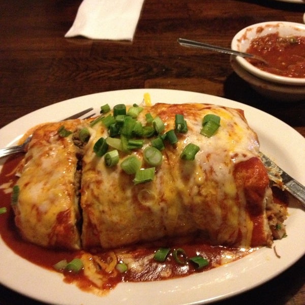 Foto tomada en Casa del Rey Mexican Restaurant &amp; Cantina  por Tribbit🌜 D. el 1/27/2013