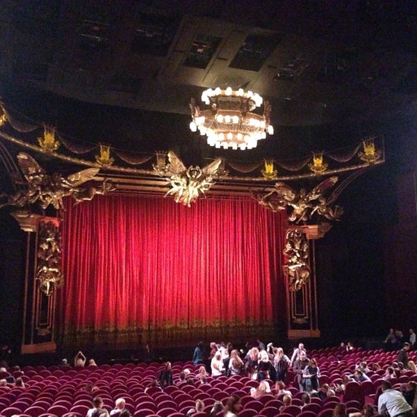 Foto scattata a Phantom of the Opera da Жанна Ф. il 4/24/2016