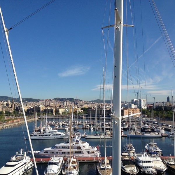 Foto diambil di OneOcean Port Vell Barcelona oleh Regina S. pada 6/15/2013