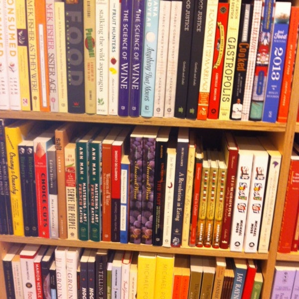 Seminary Coop Bookstore Hyde Park Chicago, IL