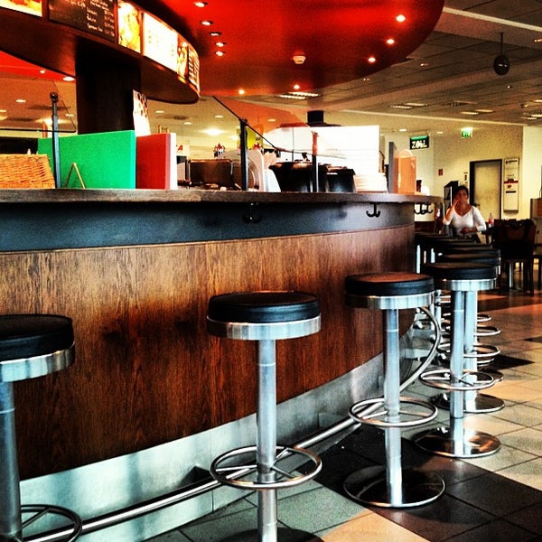 Терминал бистро. Цветочный бар. Терминал бистро. Аэропорт шереметьево фудкорт. Русское бистро в москве.