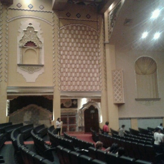 Foto tirada no(a) Teatro Alameda por Lorena M. em 10/26/2012