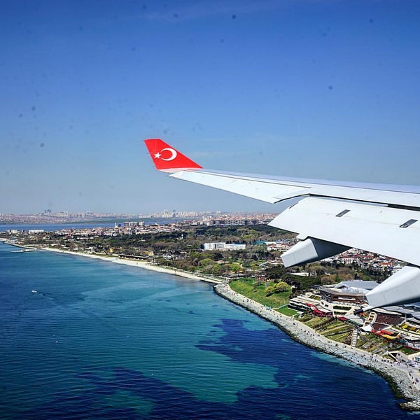 Photos at Atatürk Havalimani Devlet Konuk Evi Yeşilköy 2 tips from