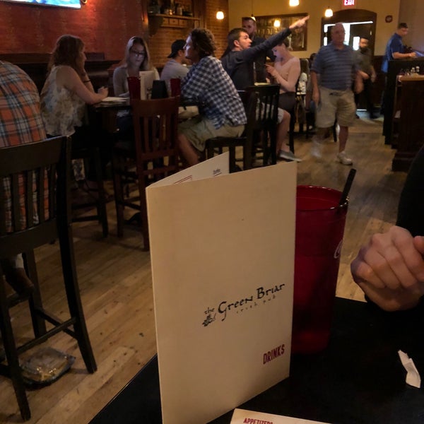 Foto diambil di Green Briar Restaurant &amp; Pub oleh Andy B. pada 9/14/2018