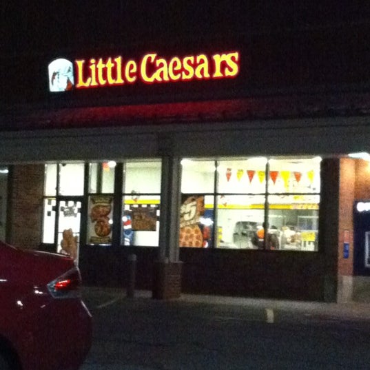 Little Caesars Pizza Pizzería en Old Brooklyn