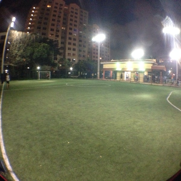 Photo taken at Downtown Soccer by Juan P. on 3/22/2014