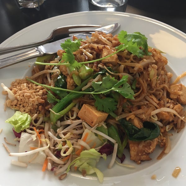 Thongwiset Thai Restaurang Thai Restaurant In Stockholm