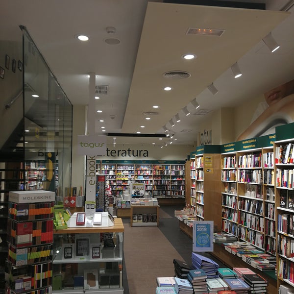 Fotos En Casa Del Libro Malaga Libreria En Centro Historico
