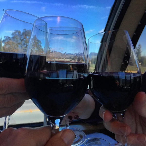 Photo taken at Napa Valley Wine Train by Tim O. on 11/25/2015