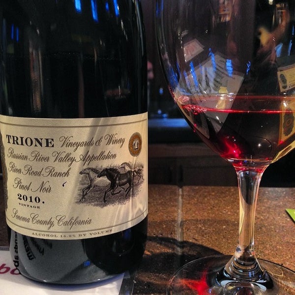 2/20/2014にVino V.がTrione Vineyards and Wineryで撮った写真