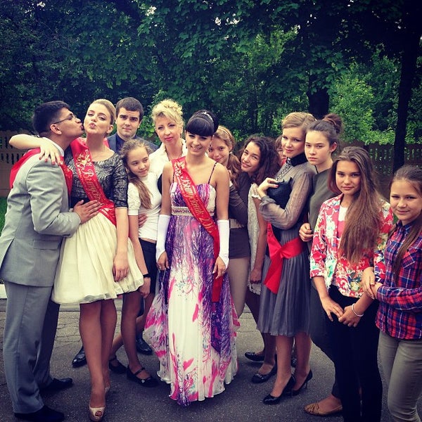 Чулково школа 20. Ломоносовскую частную школу-пансион. Ломоносовская школа-пансион в чулково лагерь. Ломоносовская школа-пансион в чулково. Ломоносовская частная школа-пансион, чулково - lomonosov private boarding school chulkovo.