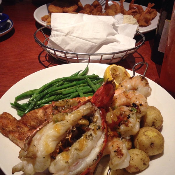 Red Lobster American Restaurant in Saint Joseph