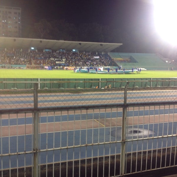 Photo taken at Thong Nhat Stadium by y h. on 5/25/2014