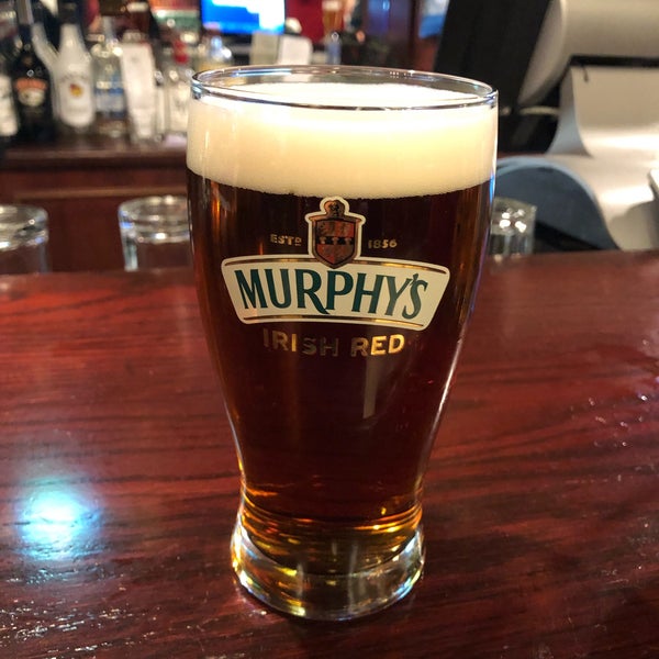 รูปภาพถ่ายที่ Murphy&#39;s Irish Pub โดย Svetlana S. เมื่อ 3/9/2019