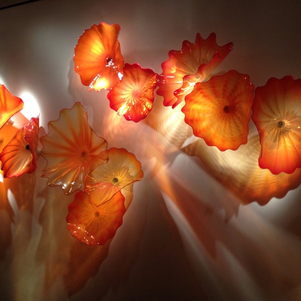 Photo taken at Chihuly Collection by Magdalena R. on 5/20/2015