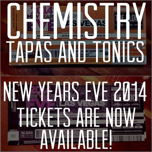 Das Foto wurde bei Chemistry Tapas &amp; Tonics von william d. am 12/29/2013 aufgenommen