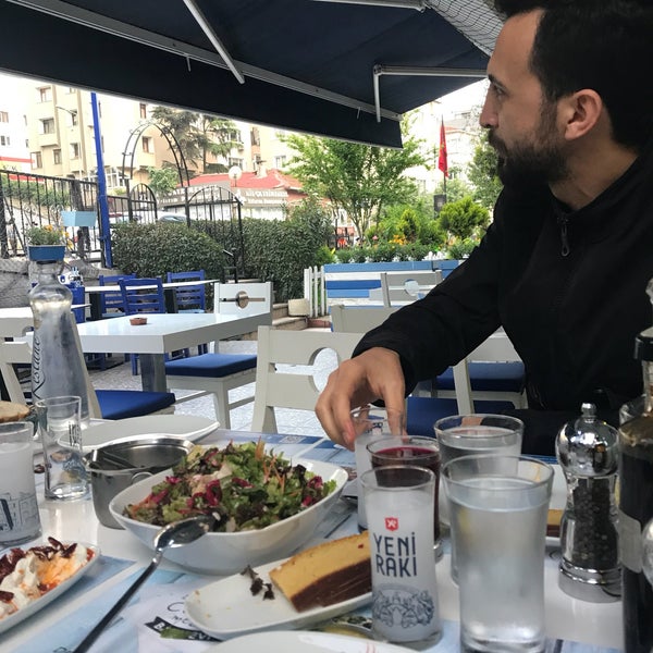 Photo taken at By Cunda Mezze Balık Evi by Serap Ümit 🍀 on 5/9/2018