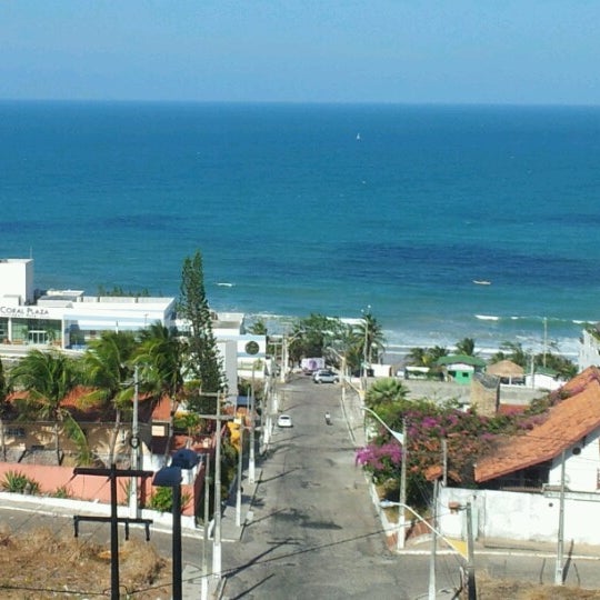Foto tomada en Holiday Inn Express Natal Ponta Negra  por Claudio S. el 12/19/2012
