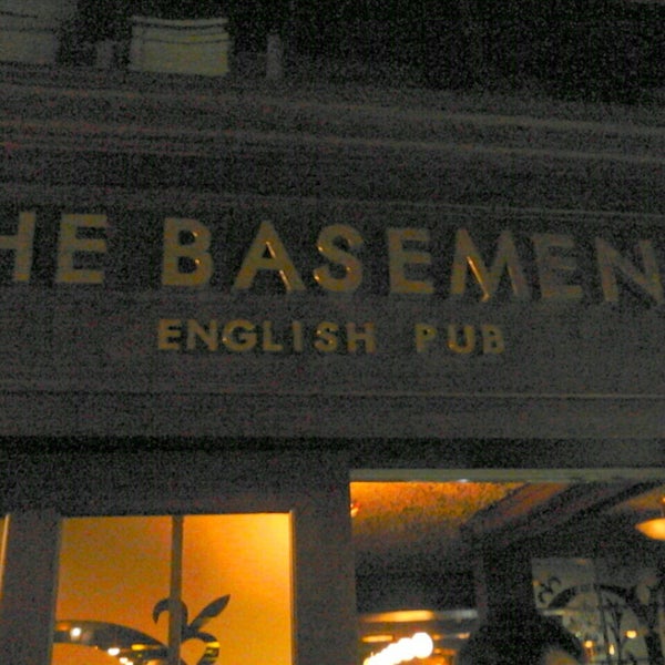 3/20/2015에 Douglas T.님이 The Basement English Pub에서 찍은 사진