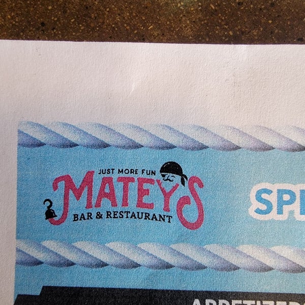 รูปภาพถ่ายที่ Matey&#39;s Restaurant โดย Mike H. เมื่อ 4/15/2023