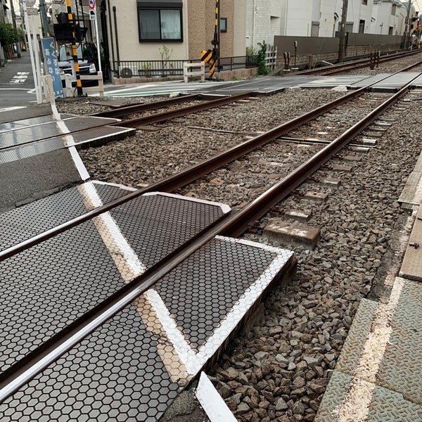 Fotos En 西武池袋線 池袋5号踏切 V字踏切 Tren Fotos En 西武池袋線 池袋5号踏切 V字踏切 Tren