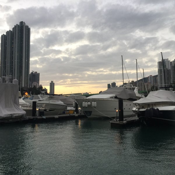 Photos at Aberdeen Boat Club 香港仔遊艇會 Social Club