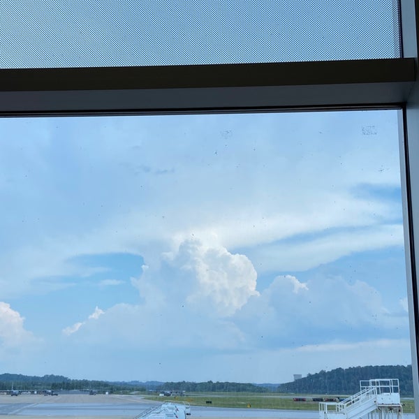 Photo taken at Harrisburg International Airport (MDT) by Regan D. on 8/25/2020