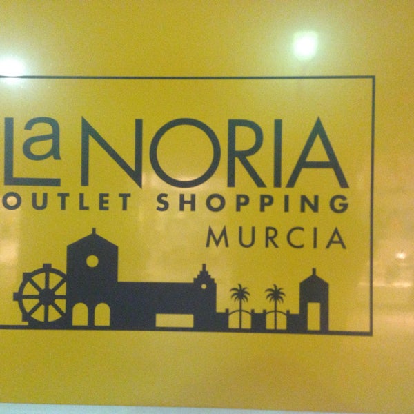 Nike Store La Noria - Tienda de artículos deportivos en Murcia