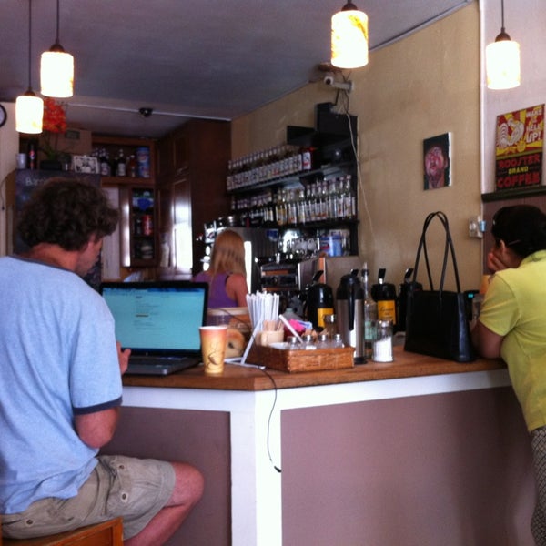 6/29/2013にMark K.がFenn&#39;s Coffeeで撮った写真