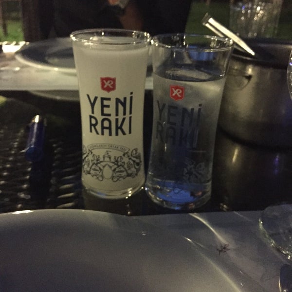 Photo taken at Balıklı Bahçe Et ve Balık Restoranı by Diğdem A. on 8/20/2017